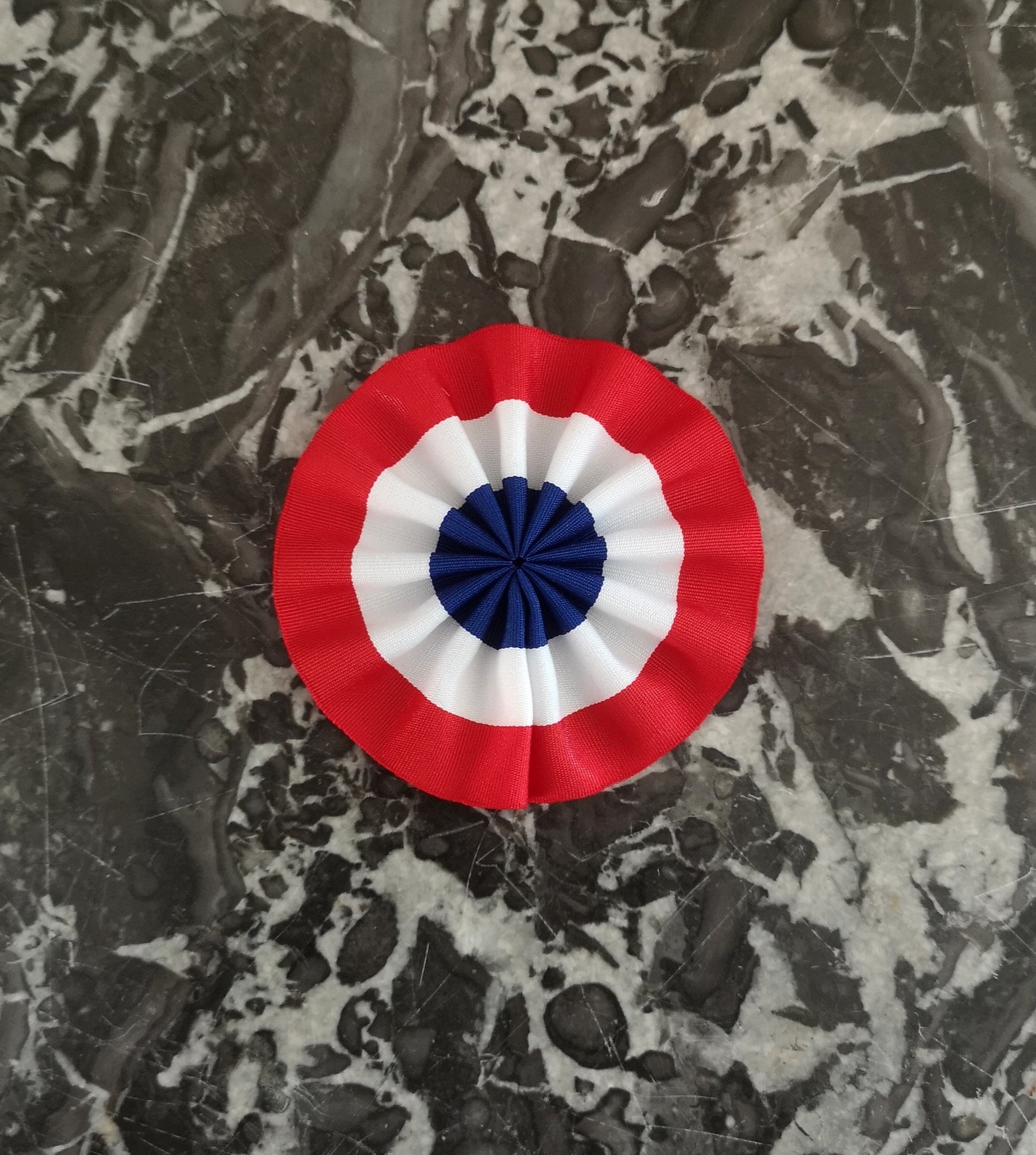 Cocarde Cocarde tricolore de la Révolution française - Made in FRANCE – Douce ...